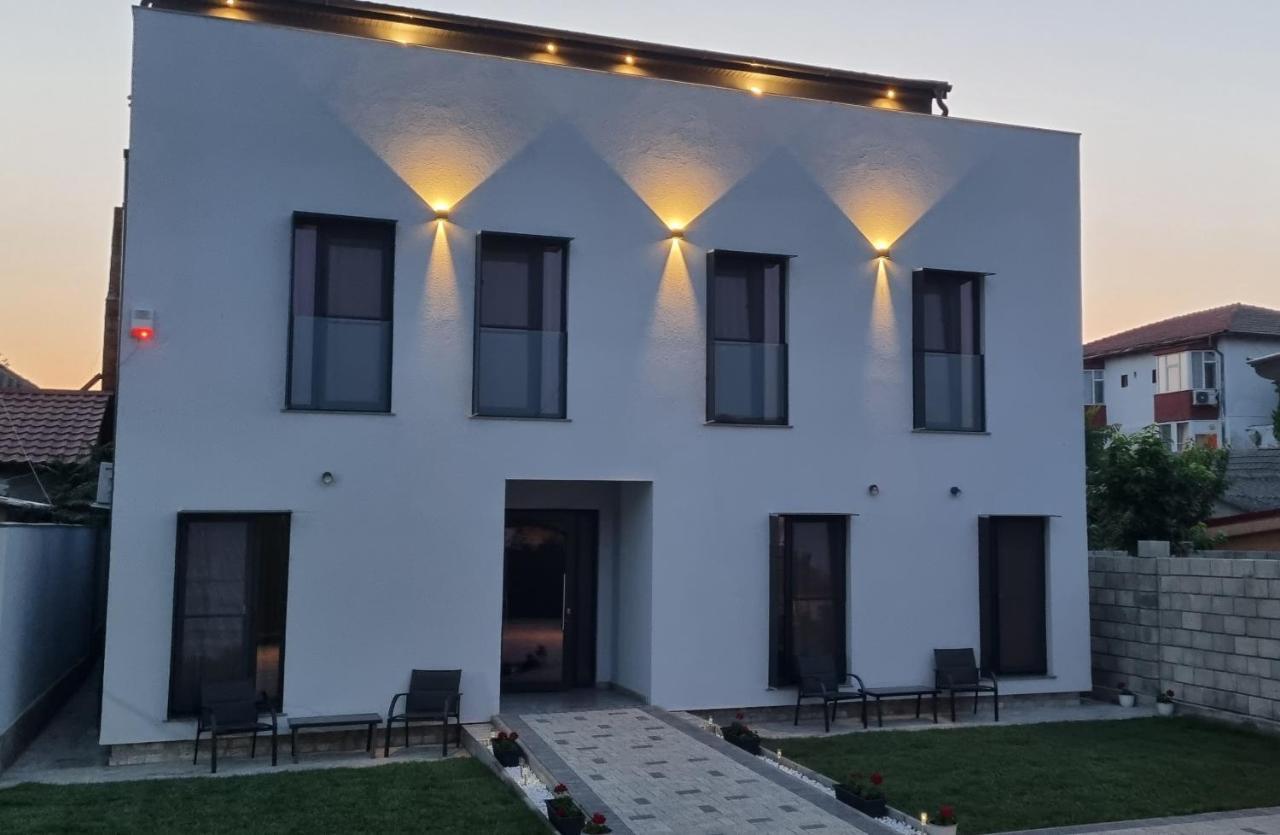 Chg Boutique Hotel Costinesti Exterior photo